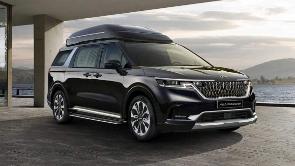 Kia Carnival High Limousine