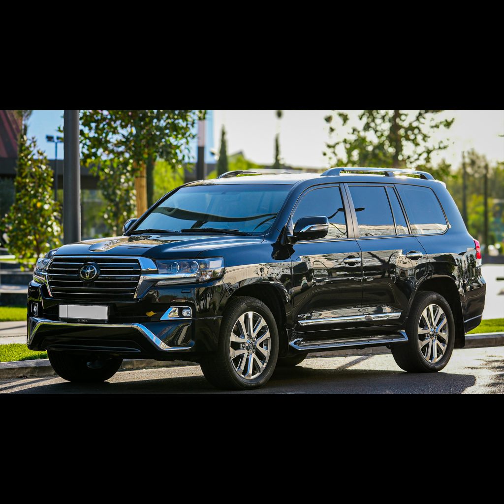 Toyota Land Cruiser 200