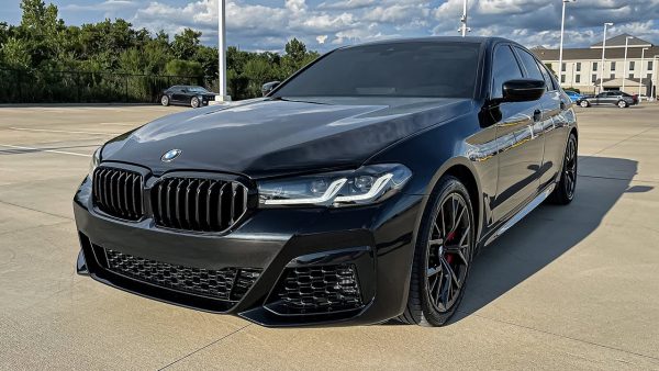 BMW G30 540i