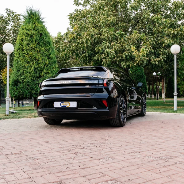 Zeekr 001 Z‑Sport — изображение 4