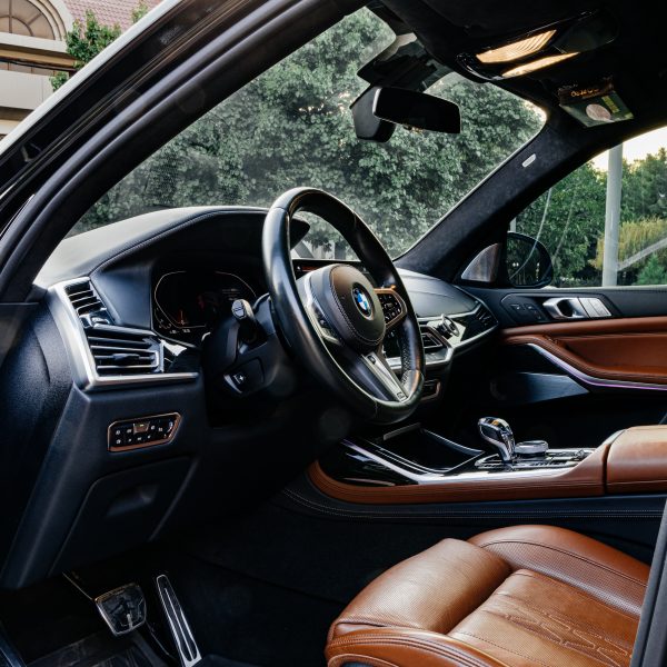 BMW X7 xDrive50i — изображение 8